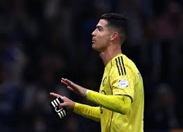 数学轶事：解析“香农（信息论之父）”与索普共同研发的第一台穿戴式赌博计算机。（数学奇闻：解密信息论之父香农与索普打造的首台可穿戴赌博计算机）